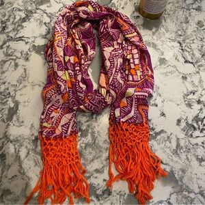 TROUVÉ | Bright Thin Scarf